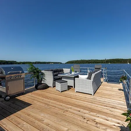 Hausboot Neu-ringholm